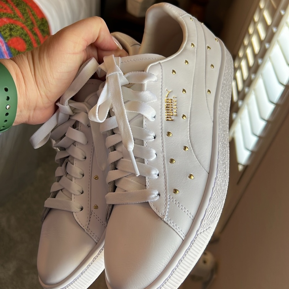Puma White Low-Top Sneakers with Gold Stud Accents